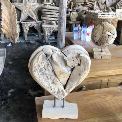 Indonesia style teak wood heart decoration for home and garden